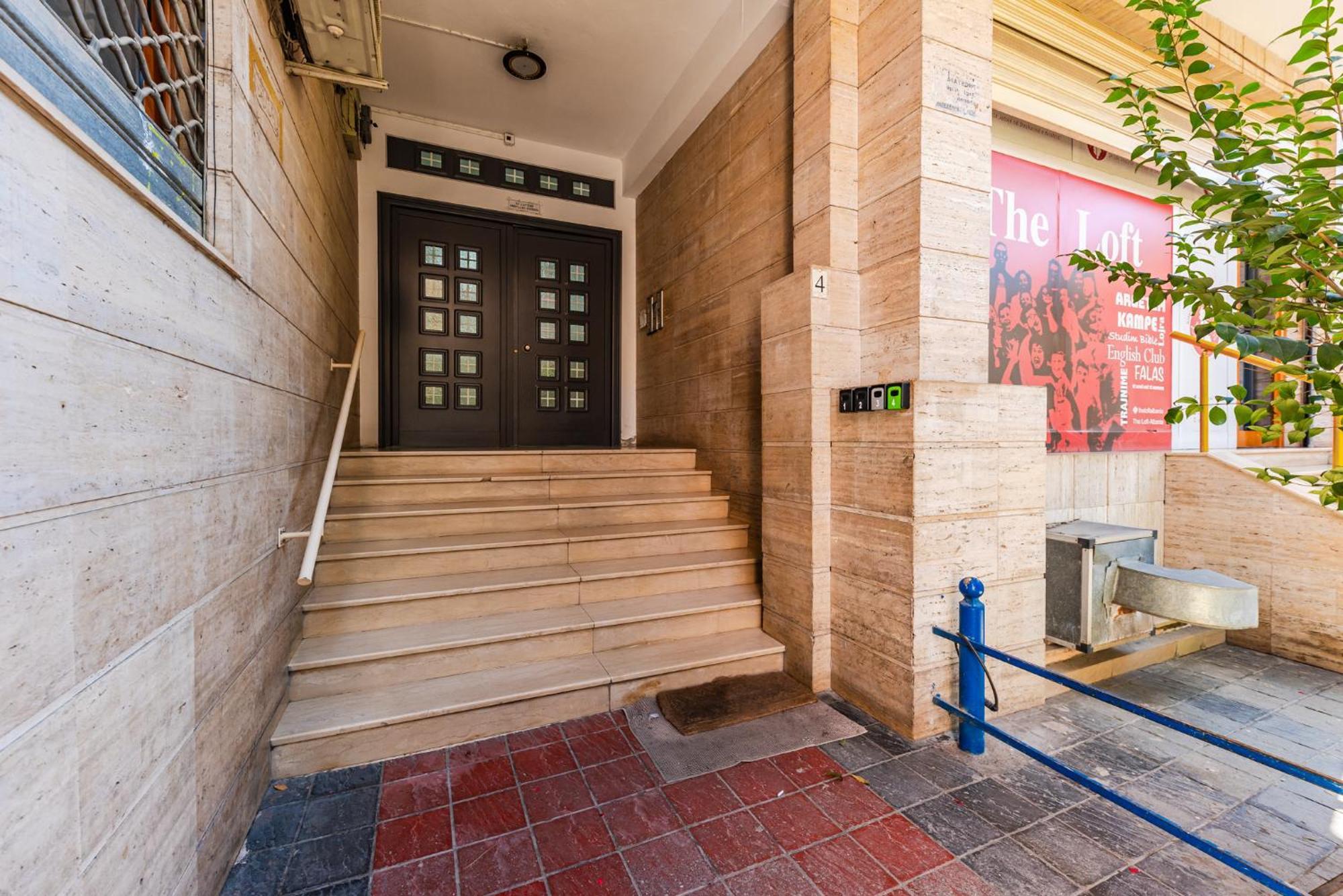 Atelier Apartments By Kondo Stays Tirana Eksteriør billede